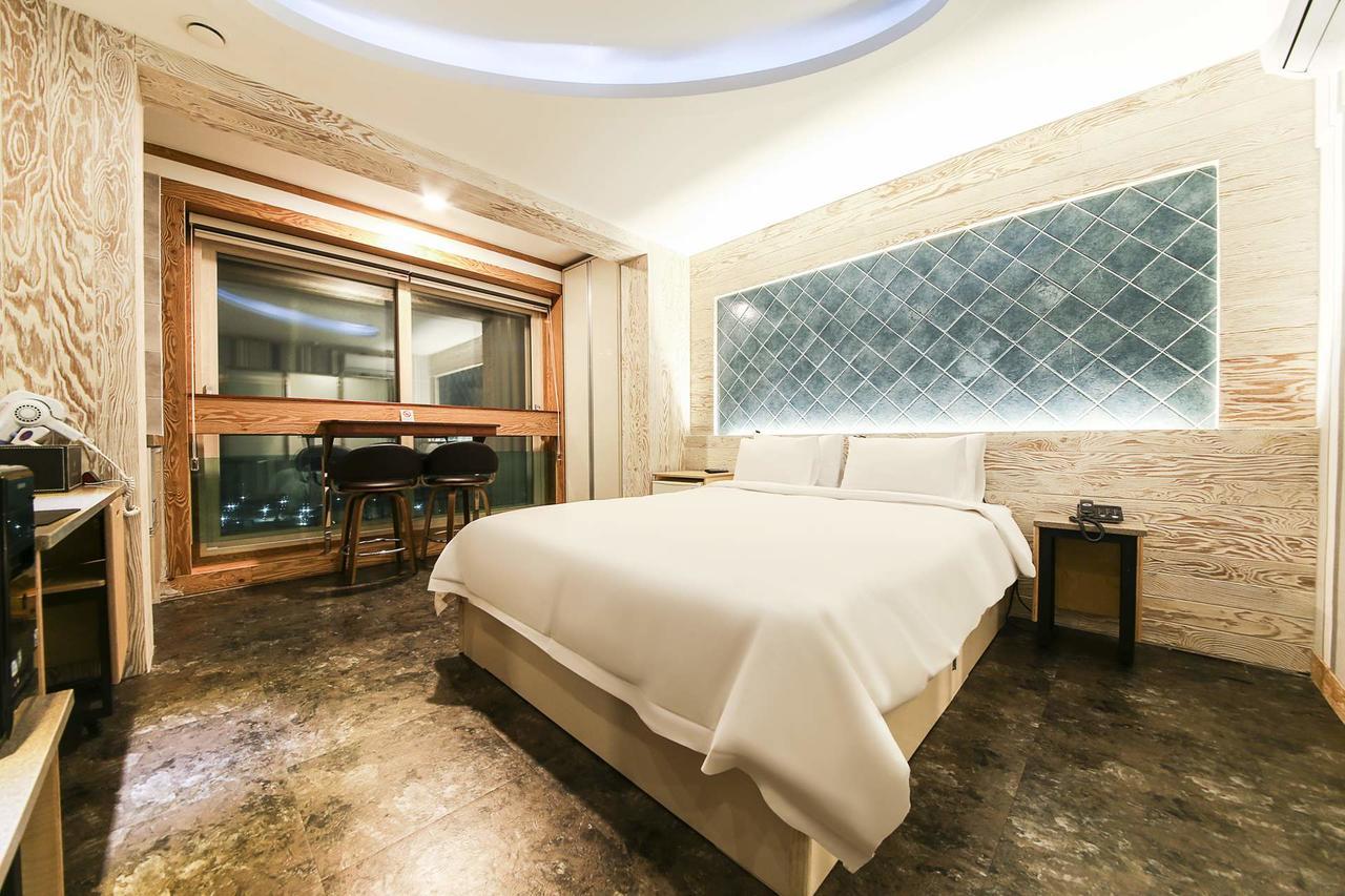 Hotel Topsville Gangneung Extérieur photo