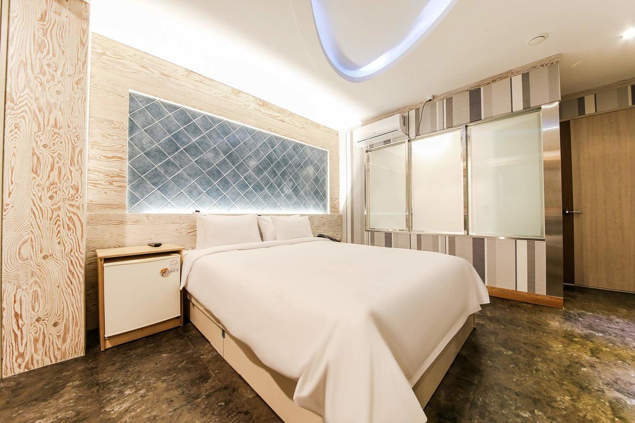 Hotel Topsville Gangneung Extérieur photo